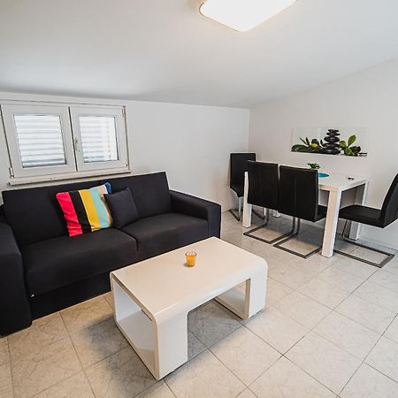 Downtown Park Apartments With Balcony Водице Номер фото